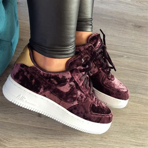 nike schuhe damen samt